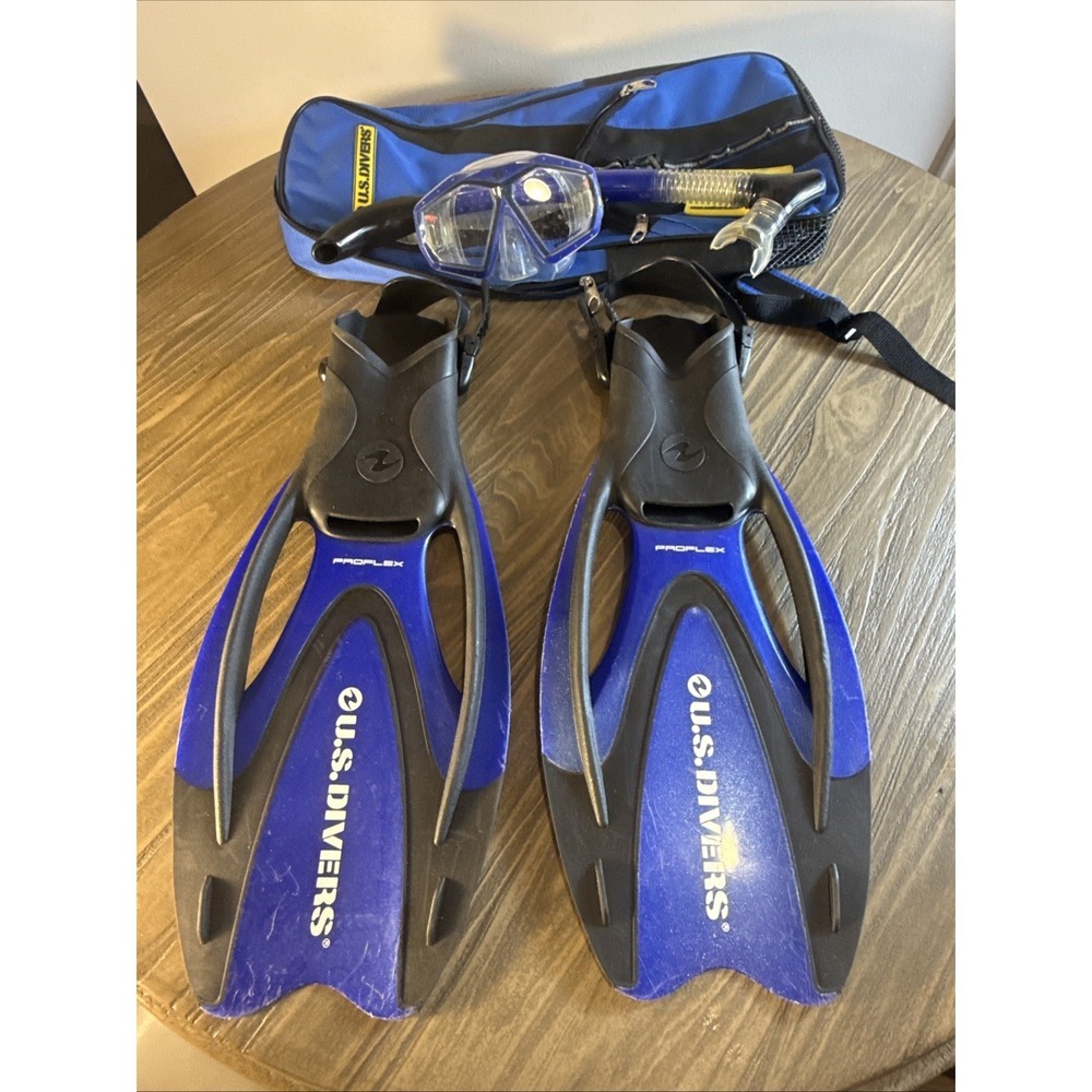 U.S. Divers Proflex Snorkel Set Adult Medium 7-10 Mask Fins Snorkel Travel Bag